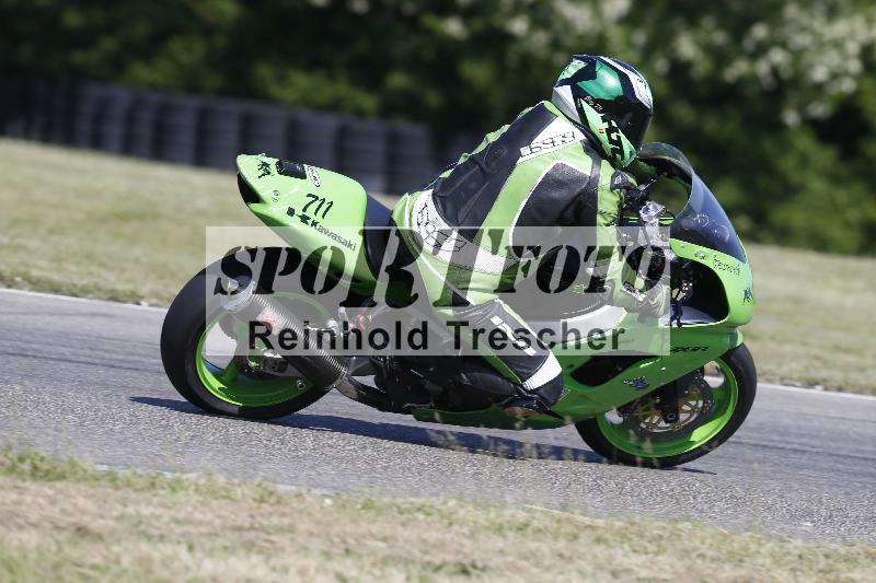 Archiv-2025/17 17.05.2025 PROMAX ADR/Gruppe gruen/711